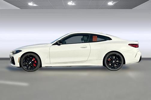 Alpine White 2026 BMW M440 i xDrive