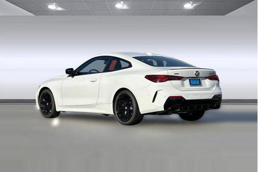 2026 BMW M440 i xDrive