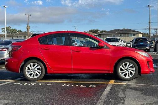 2013 Mazda Mazda3 i Touring
