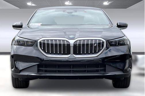 2026 BMW i5 eDrive40