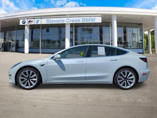 2020 Tesla Model 3 Long Range