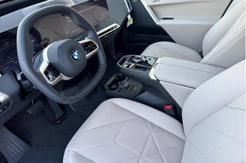 2026 BMW iX xDrive45