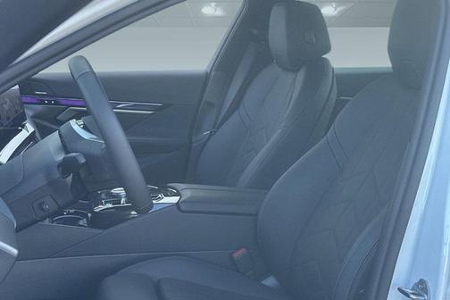 2025 BMW i5 eDrive40