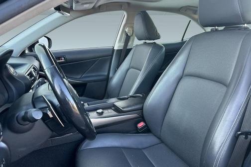2017 Lexus IS 200t Base