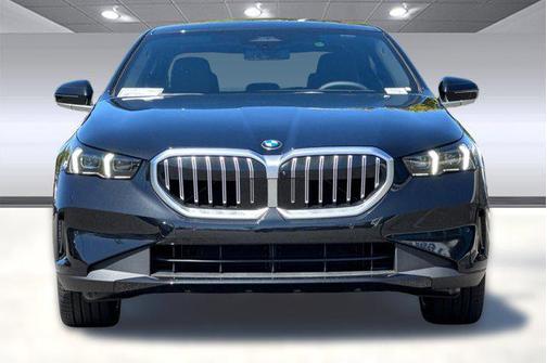 2026 BMW 530 i