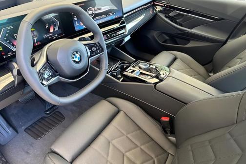 2026 BMW 530 i