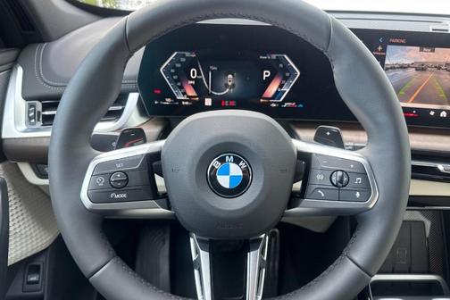 Alpine White 2026 BMW X1 xDrive28i