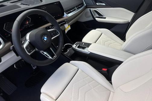 Alpine White 2026 BMW X1 xDrive28i