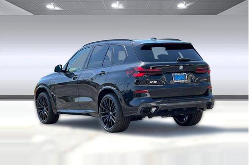 Black Sapphire Metallic 2026 BMW X5 xDrive40i