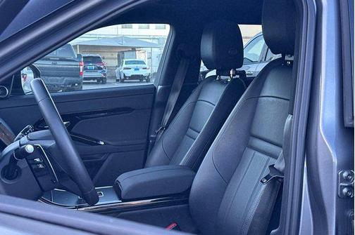 2024 Land Rover Range Rover Evoque Dynamic SE