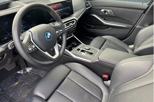 2023 BMW 330e 330e