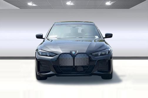 Black Sapphire Metallic 2026 BMW i4 Gran Coupe eDrive40