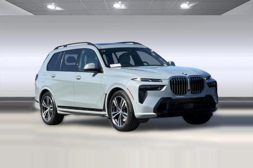 Brooklyn Grey Metallic 2023 BMW X7 xDrive40i