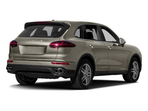 2017 Porsche Cayenne Platinum Edition
