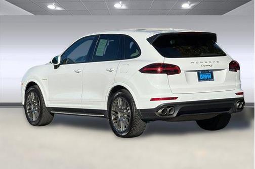 2017 Porsche Cayenne Platinum Edition