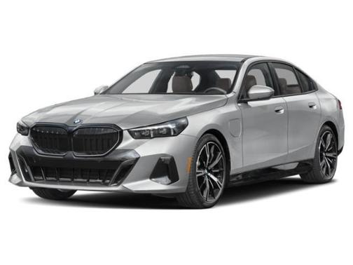 Carbon Black Metallic 2027 BMW 550e 550e xDrive
