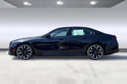 Black Sapphire Metallic 2026 BMW i5 M60