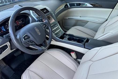 2014 Lincoln MKZ Hybrid Base