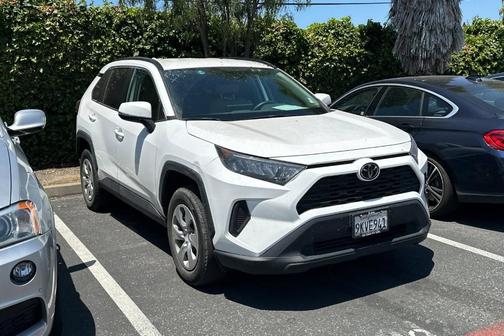 2021 Toyota RAV4 LE