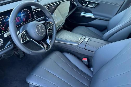2025 Mercedes-Benz E-Class 4MATIC