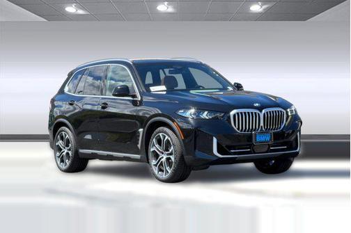 Black Sapphire Metallic 2026 BMW X5 PHEV xDrive50e