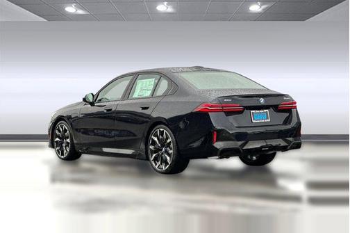 2026 BMW 550e xDrive