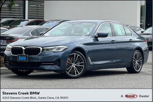 Arctic Race Blue Metallic 2023 BMW 540 i