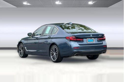 Arctic Race Blue Metallic 2023 BMW 540 i