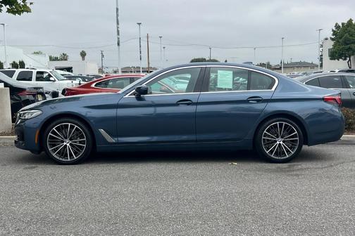 Arctic Race Blue Metallic 2023 BMW 540 i