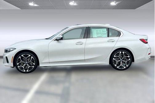 2026 BMW 330 xDrive NA