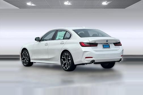 2026 BMW 330 xDrive NA