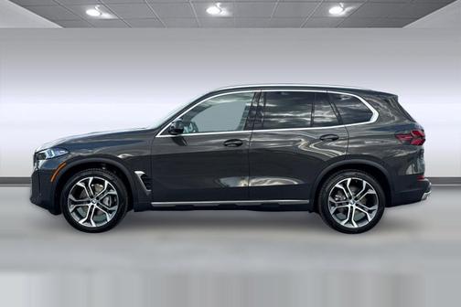 Dravit Grey Metallic 2026 BMW X5 xDrive40i