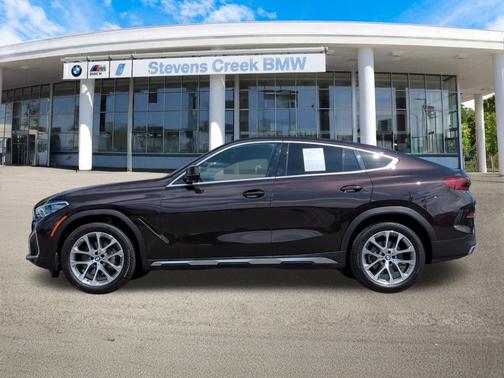 2022 BMW X6 xDrive40i