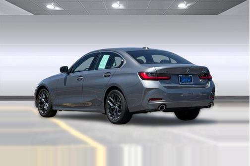 Skyscraper Grey Metallic 2025 BMW 330 xDrive