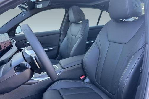 2025 BMW 330 xDrive