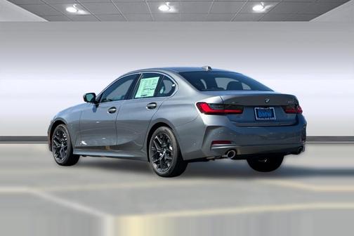 2025 BMW 330 xDrive