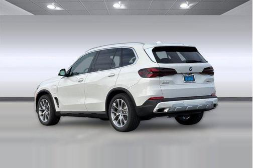 2026 BMW X5 PHEV xDrive50e