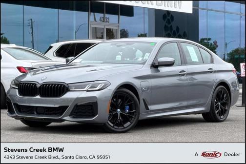 Skyscraper Gray Metallic 2023 BMW 530e Base