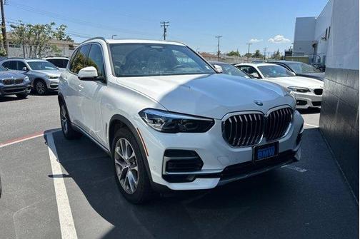 2023 BMW X5 xDrive40i