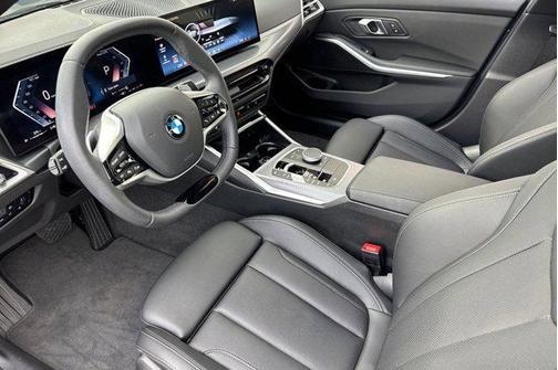 2025 BMW 330 i xDrive