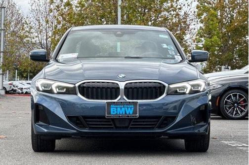 2025 BMW 330 i xDrive