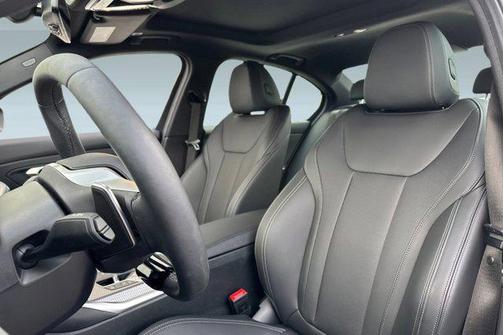 2025 BMW 330 i xDrive