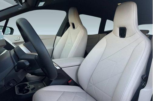 2026 BMW iX xDrive45
