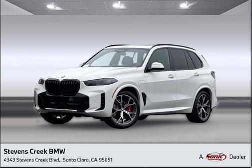 Alpine White 2026 BMW X5 PHEV xDrive50e