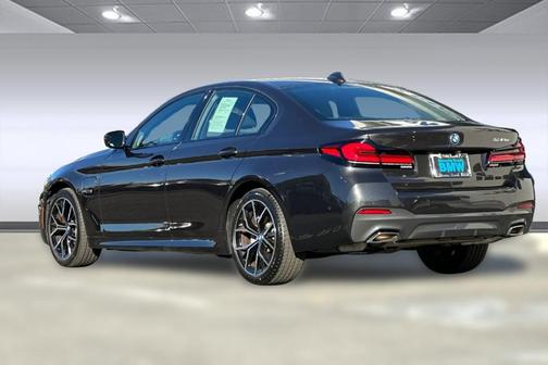 2022 BMW 530e Base