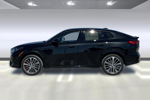 Black Sapphire Metallic 2026 BMW X2 xDrive28i