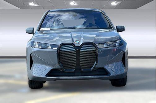 2026 BMW iX xDrive60