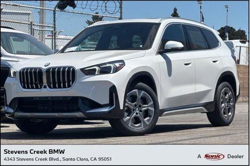 Mineral White Metallic 2025 BMW X1 xDrive28i