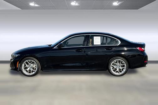 2025 BMW 330 330i