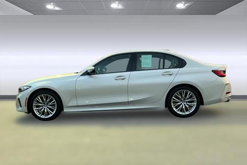 2023 BMW 330 330i Sedan